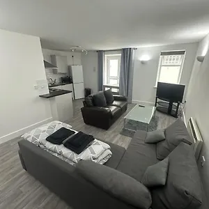 Apartment Centre, Cardiff